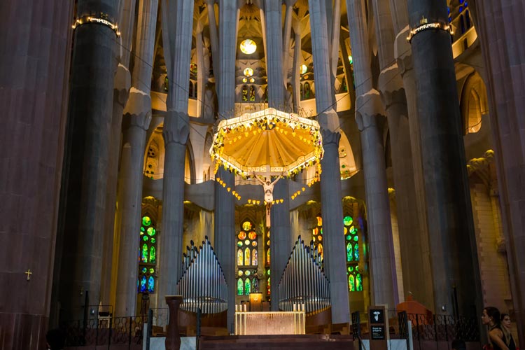Interior Sagrada Familia Barcelona