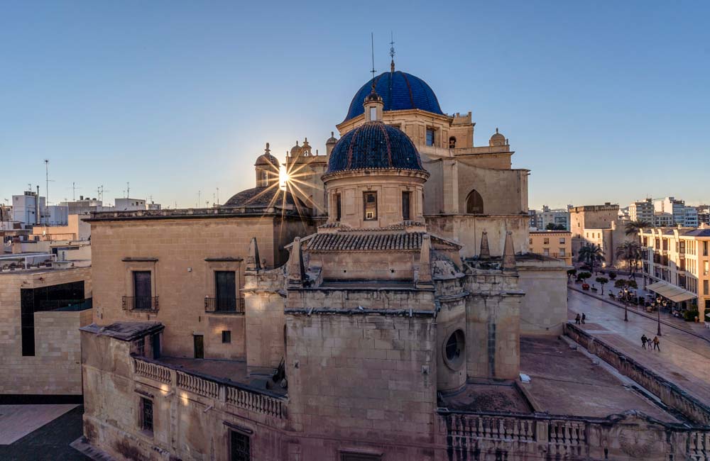 Elche: desde la antigüedad hasta nuestros días