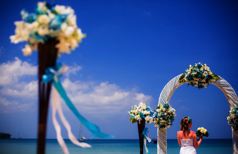 Cómo Organizar la Boda Mediterránea Perfecta en Alicante