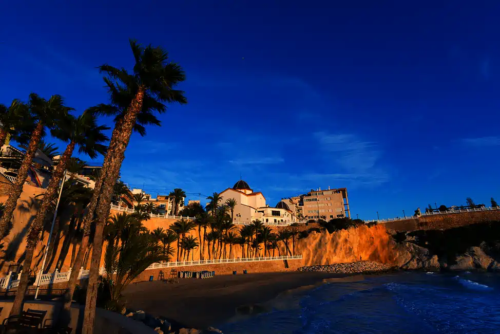 el auge de la vivienda de lujo costa blanca