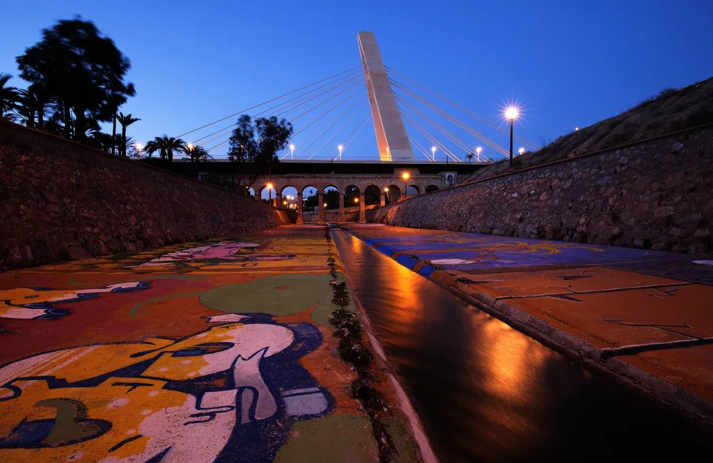 El Río Vinalopó: La Arteria Vital de la Provincia de Alicante y el Corazón de Elche