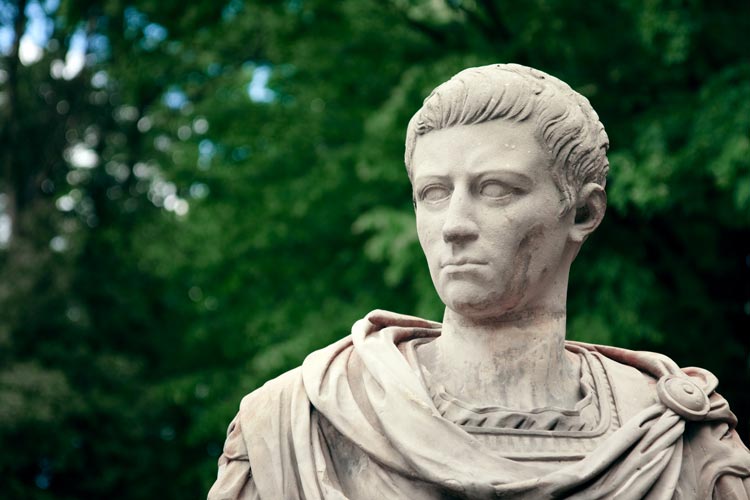 Caligula, Emperador Romano