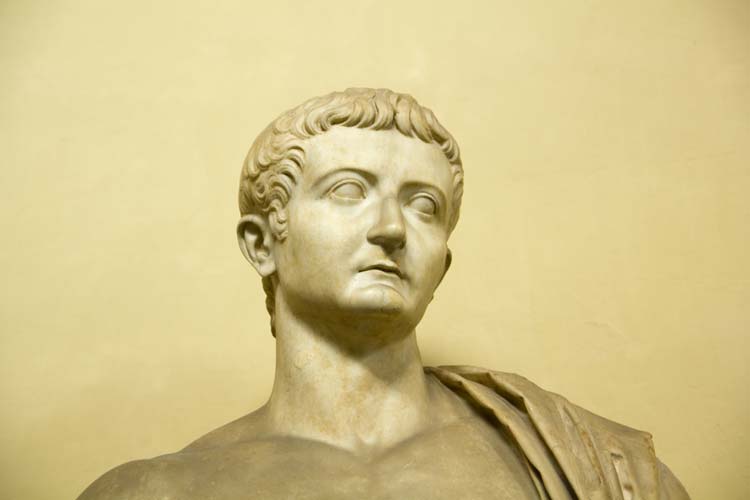 Tiberio, Emperador de Roma