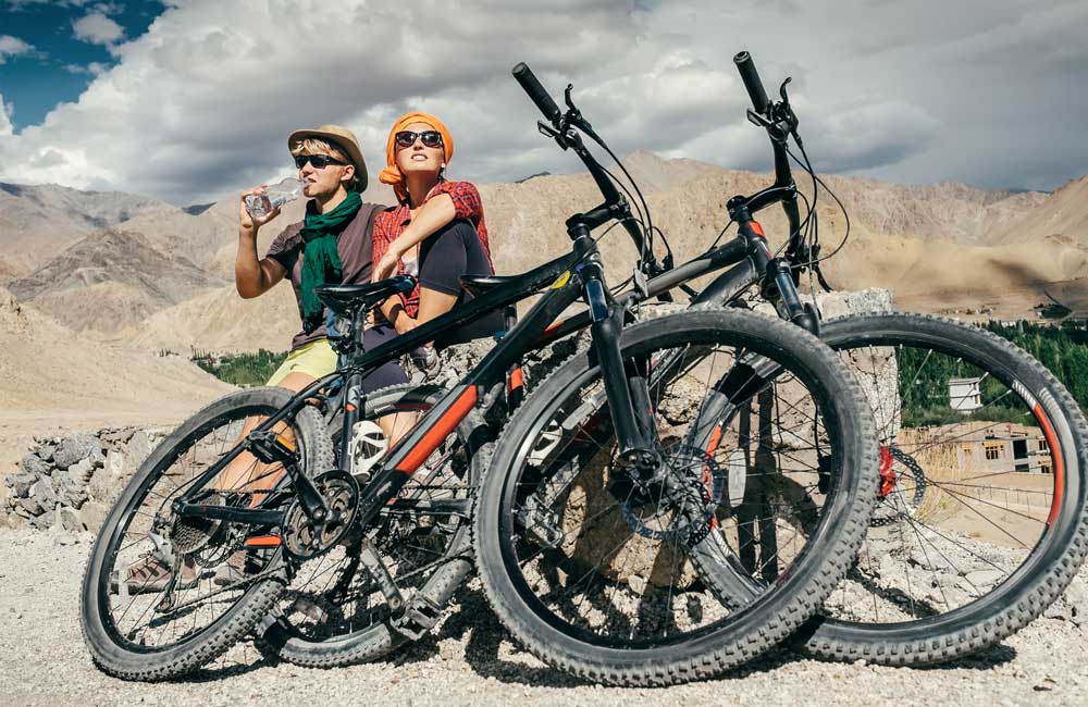 Bicicletas Híbridas/Trekking: La Mejor Opción para el Cicloturismo