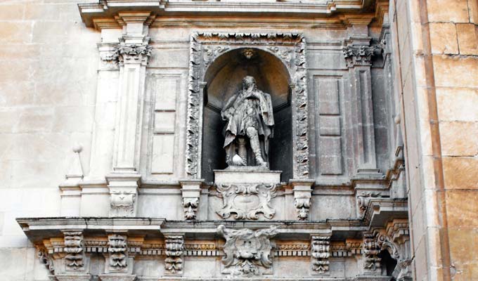 Fachada San Acatángelo Basílica Santa María. Cartagineses