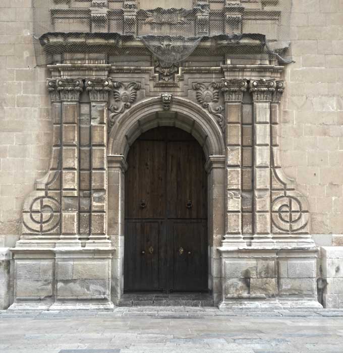 Puerta del Órgano Basílica Santa María.