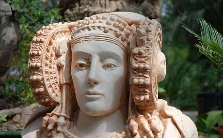 Dama de Elche, Busto Íbero