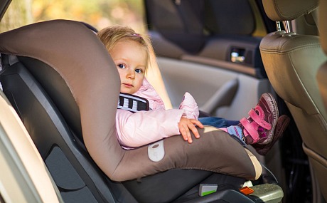 Guía para elegir sillas de paseo y sillas de coche para bebés