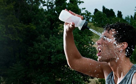 Llega el calor: Consejos para proteger la piel del sol según dermatólogos