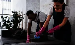 Cómo limpiar y cuidar las tapicerías del hogar