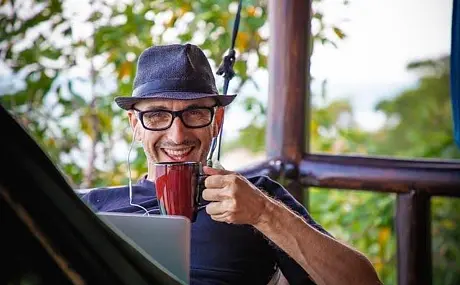 Best Tips to Enjoy Holidays as a Digital Nomad